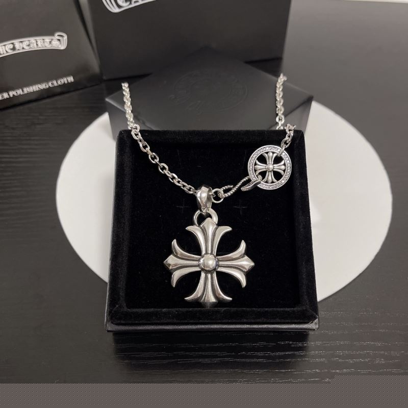 Ch**me He**ts necklaces